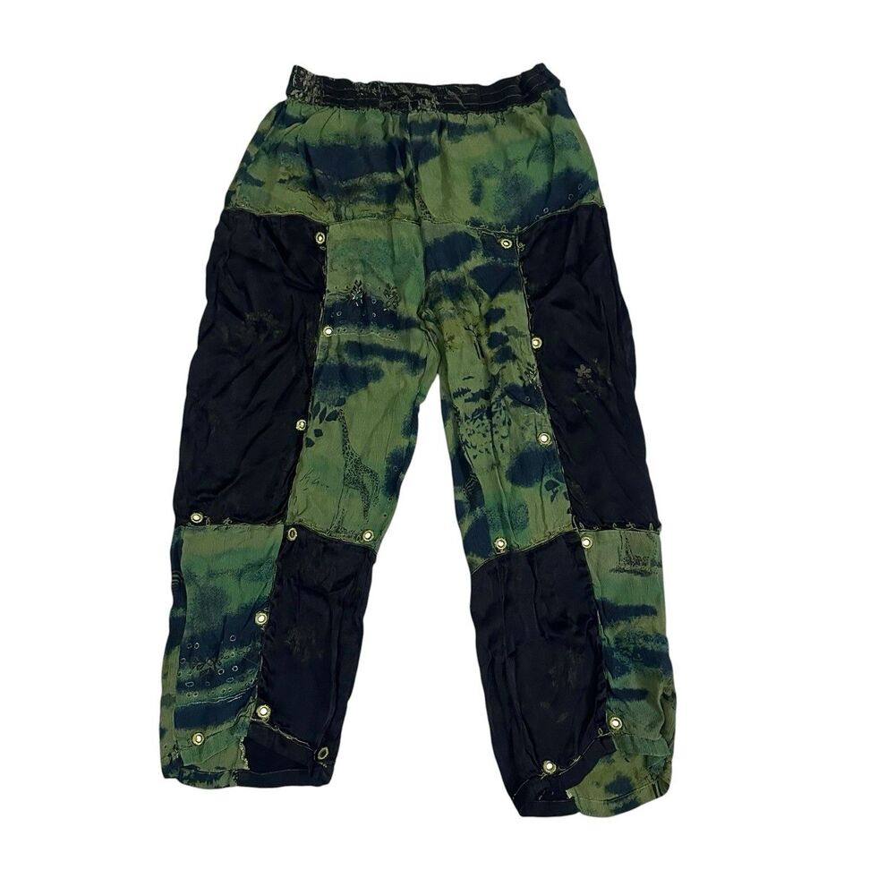 Tienda Ho Nothing Matches Boho Patchwork Pants Green Tie Dye Black Grommet OS